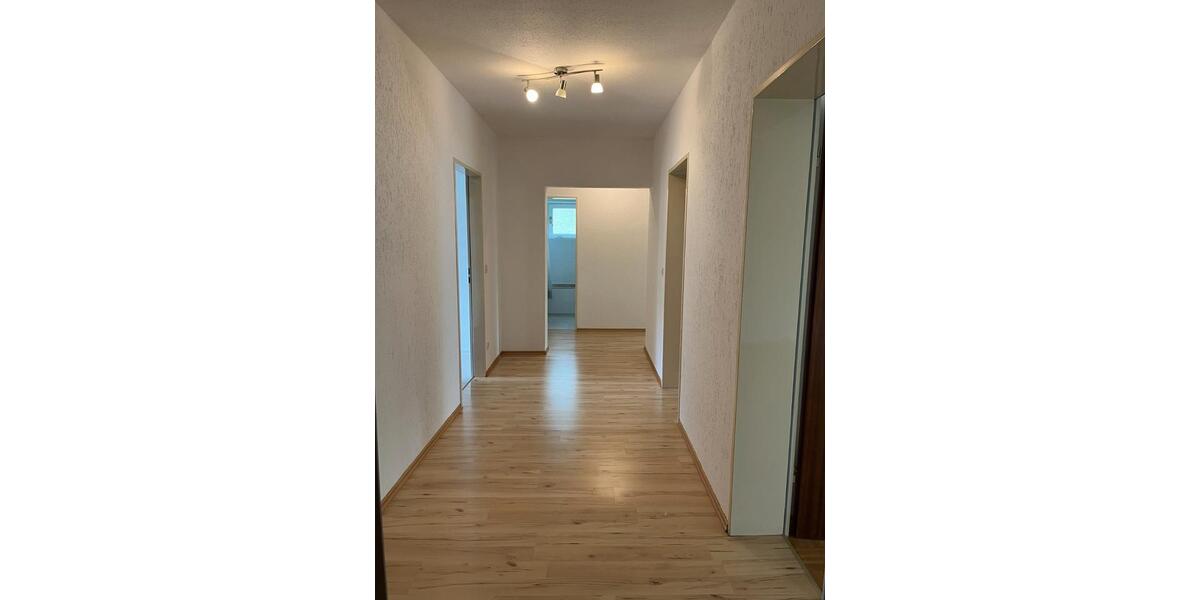 Etagenwohnung Villingen-Schwenningen Kopsbühl - 4 Zimmer, 102 m&sup2;, 995&euro; | Angebot:26446595