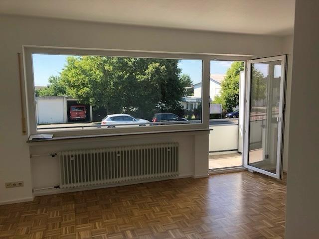 Hochparterre Villingen-Schwenningen Schwenningen - 3 Zimmer, 88 m&sup2;, 1.135&euro; | Angebot:25422852