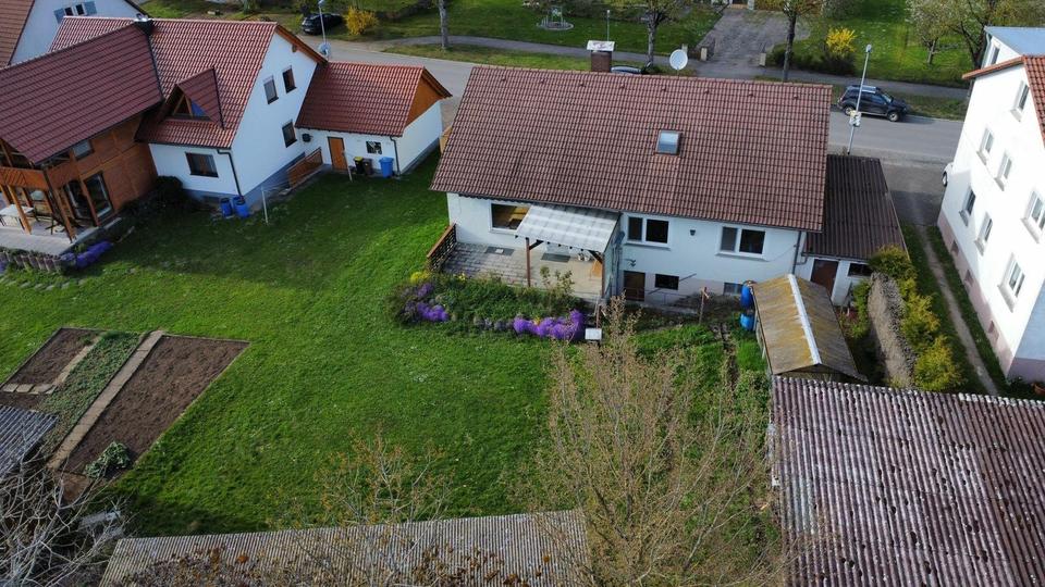 Einfamilienhaus Rottweil - 10 Zimmer, 190 m&sup2;, 340.000&euro; | Angebot:25633066