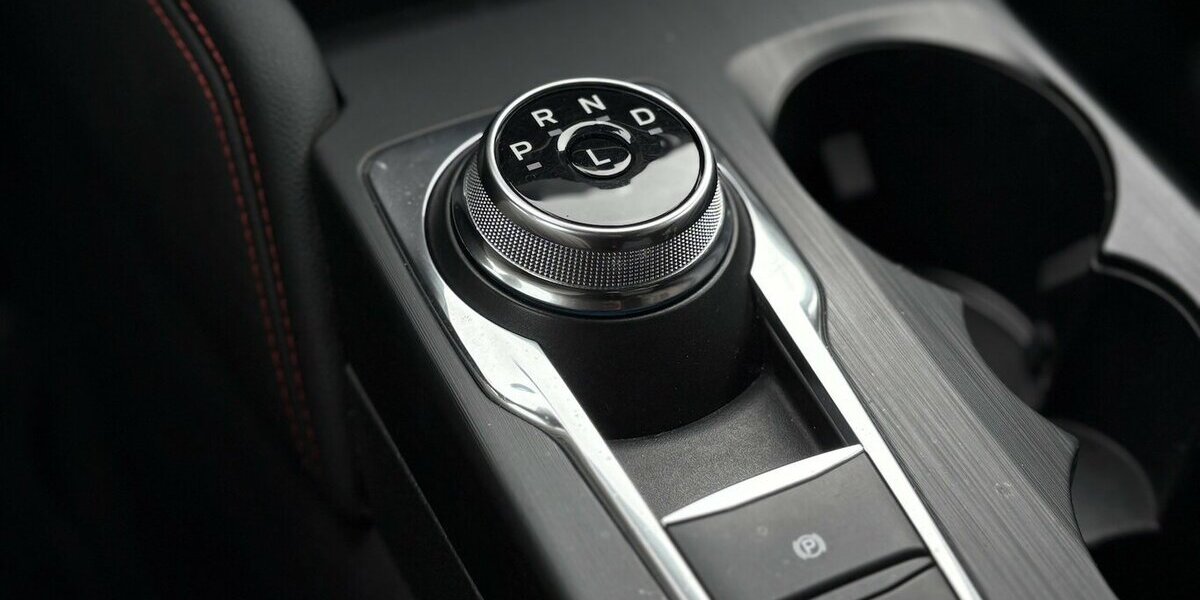 Ford Kuga Plug-In Hybrid ST-Line HEADUP/NAVI/KAMERA 29.500 km 20.900 &euro; Villingen-Schwenningen 78054