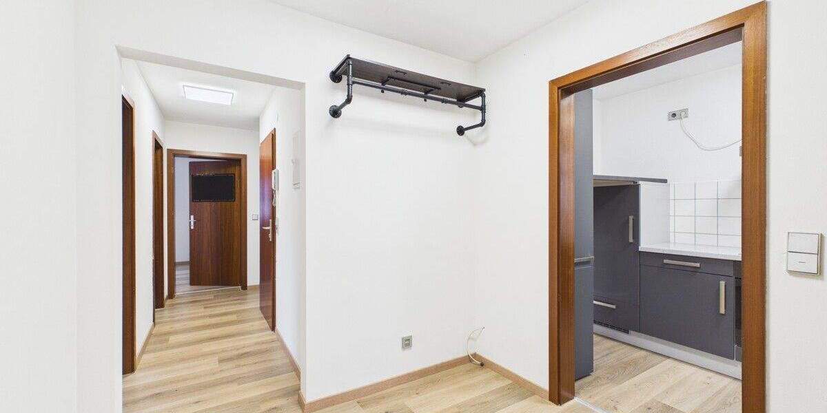 Etagenwohnung Villingen-Schwenningen Schwenningen - 4 Zimmer, 85 m&sup2;, 239.000&euro; | Angebot:25683388