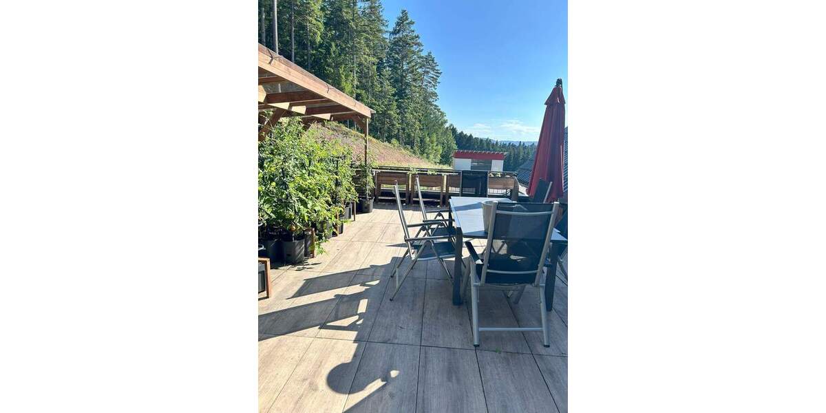 Einfamilienhaus Schenkenzell - 7 Zimmer, 260 m&sup2;, 1.300.000&euro; | Angebot:25682659