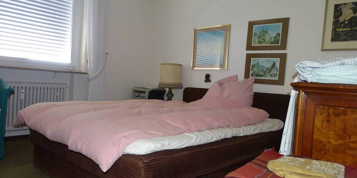 Etagenwohnung Villingen-Schwenningen Schwenningen - 4 Zimmer, 90 m&sup2;, 219.900&euro; | Angebot:26500155