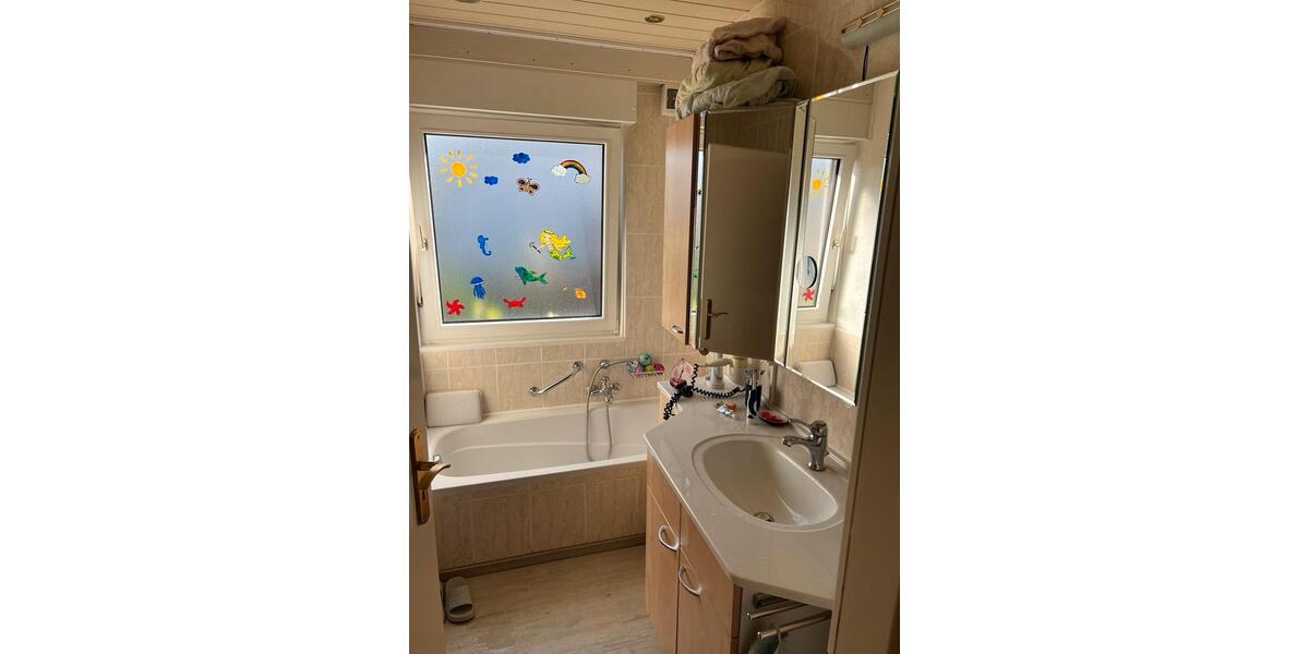 Einfamilienhaus Villingen-Schwenningen Schwenningen - 4.5 Zimmer, 160 m&sup2;, 359.000&euro; | Angebot:24813336