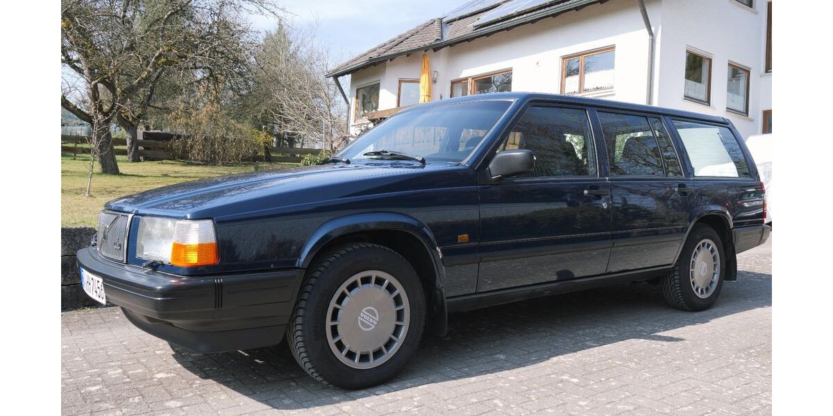 Volvo 745 322.000 km 5.990 &euro; Deißlingen 78652