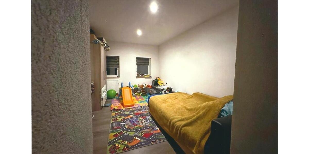 Reihenhaus Durchhausen - 4 Zimmer, 316 m&sup2;, 220.000&euro; | Angebot:25432952