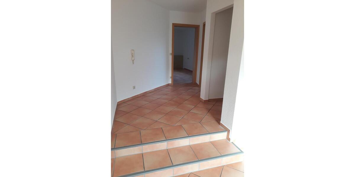 Erdgeschoßwohnung Aldingen - 2 Zimmer, 60 m&sup2;, 650&euro; | Angebot:25146778