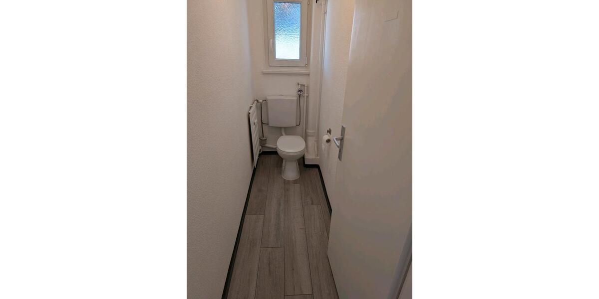 Etagenwohnung Bad Dürrheim - 3 Zimmer, 100 m&sup2;, 1.000&euro; | Angebot:25943001