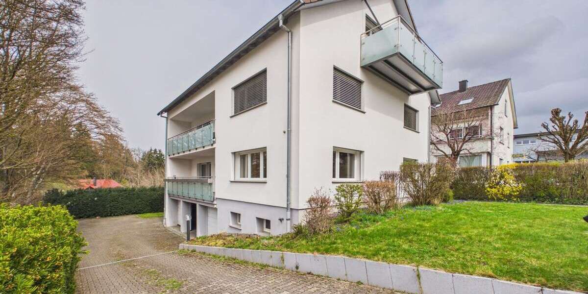 Etagenwohnung Rottweil - 2.5 Zimmer, 100 m&sup2;, 1.050&euro; | Angebot:25457414