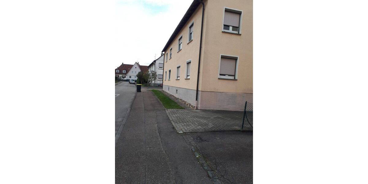 Etagenwohnung Oberndorf - 3 Zimmer, 60 m&sup2;, 380&euro; | Angebot:26787678