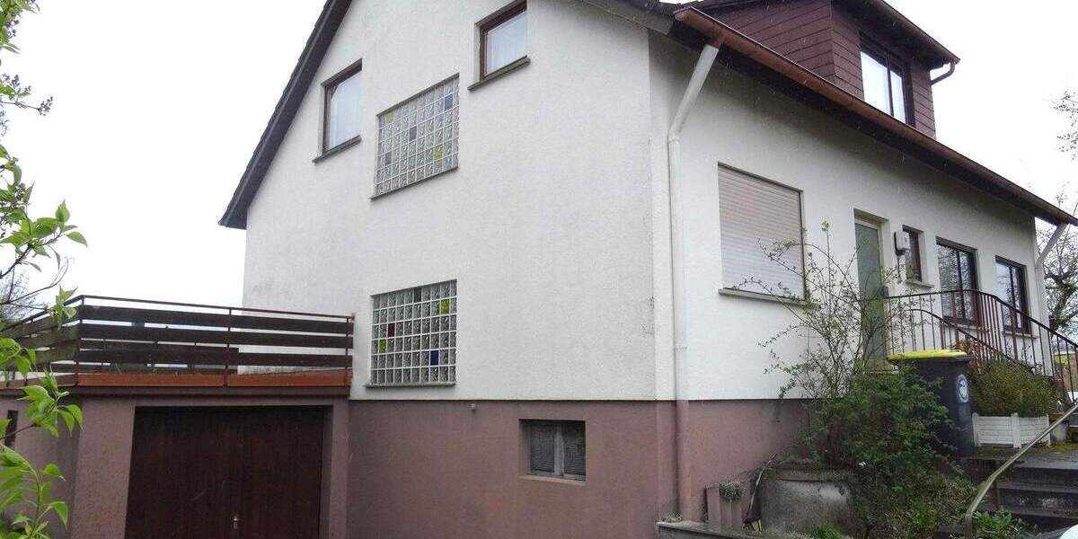 Einfamilienhaus Aldingen - 4 Zimmer, 140 m&sup2;, 388.000&euro; | Angebot:25704875