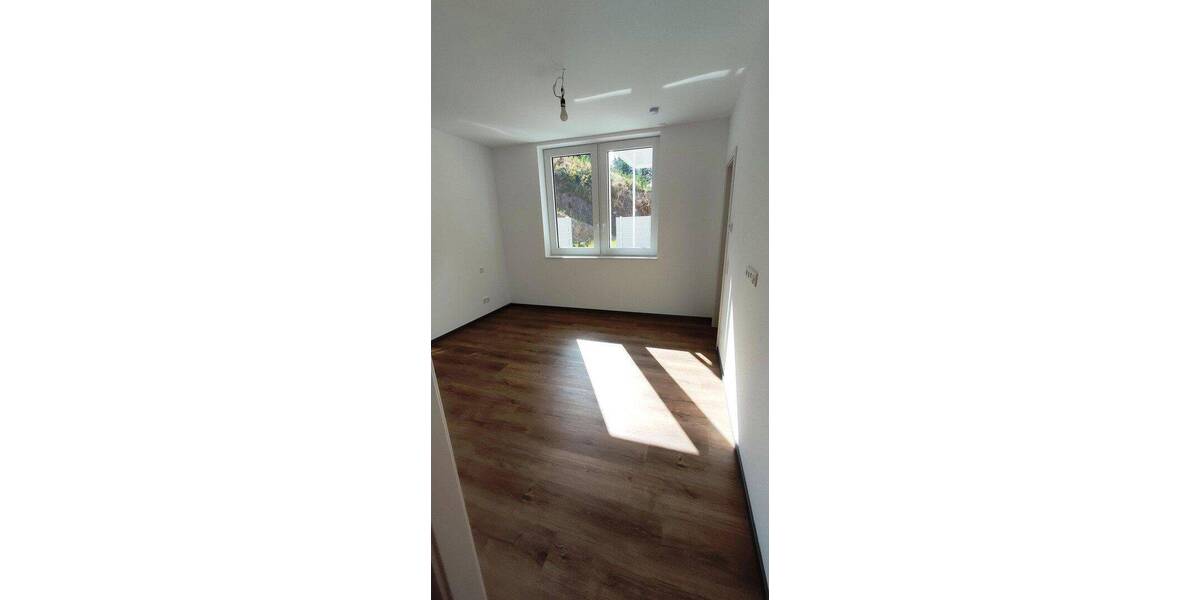 Etagenwohnung Lenzkirch Lenzkirch (Kernort) - 2 Zimmer, 77 m&sup2;, 800&euro; | Angebot:26808478