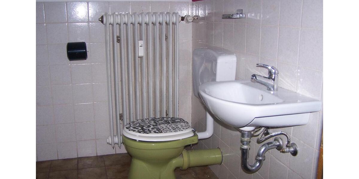 Dachgeschoßwohnung Mönchweiler - 2 Zimmer, 65 m&sup2;, 435&euro; | Angebot:25405923