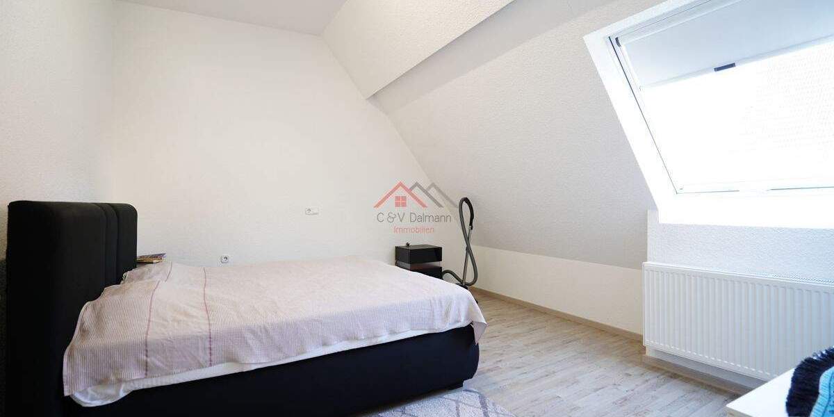 Einfamilienhaus Tuttlingen / Nendingen Nendingen - 7 Zimmer, 202 m&sup2;, 349.000&euro; | Angebot:25674007