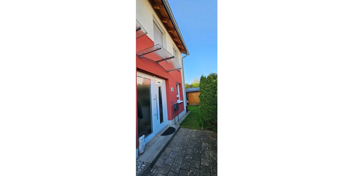 Reihenhaus Villingen-Schwenningen Schwenningen - 5.5 Zimmer, 136 m&sup2;, 439.000&euro; | Angebot:25962311