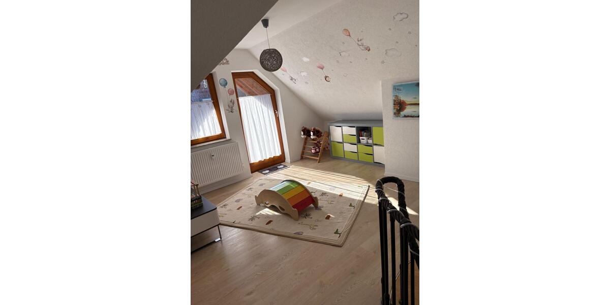 Maisonettenwohnung Villingen-Schwenningen Schwenningen - 4.5 Zimmer, 118 m&sup2;, 265.000&euro; | Angebot:25239346