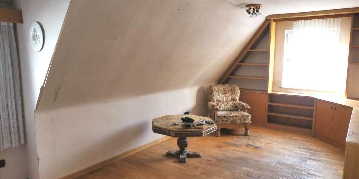 Einfamilienhaus Aldingen Aixheim - 4 Zimmer, 81 m&sup2;, 179.000&euro; | Angebot:25676925