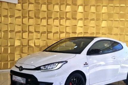 Toyota Yaris 12.500 km 42.990 &euro; Villingen-Schwenningen 78048