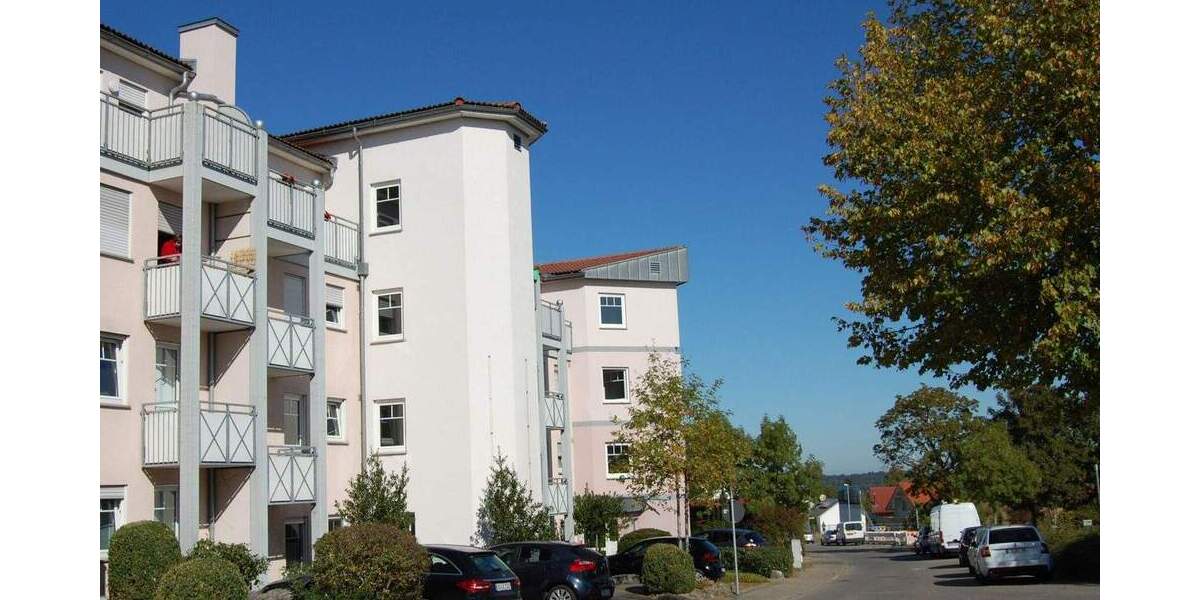 Etagenwohnung Trossingen - 2 Zimmer, 45 m&sup2;, 129.000&euro; | Angebot:25696491