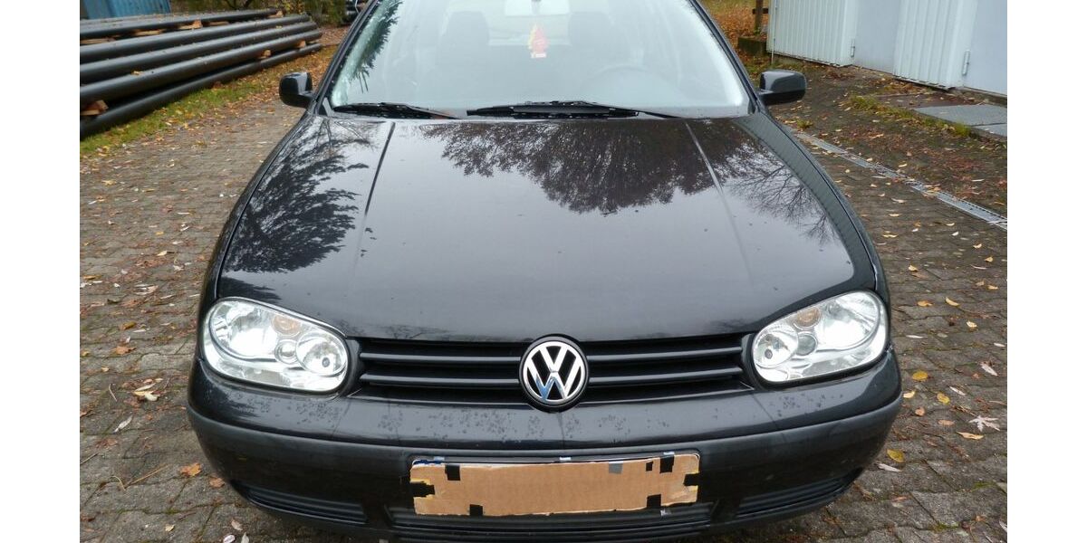 VW Golf 161.000 km 3.200 &euro; Tuttlingen 78532