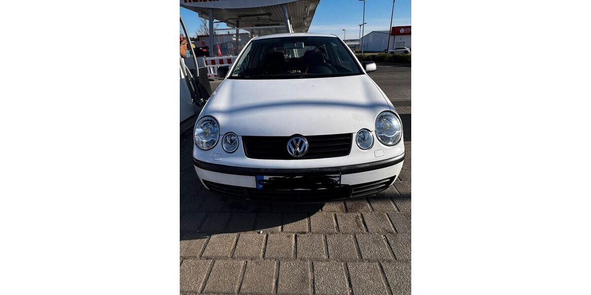 VW Polo 158.000 km 900 &euro; Zimmern 78658