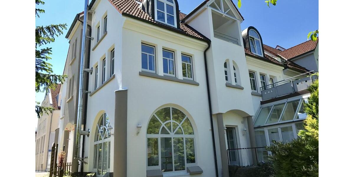 Erdgeschoßwohnung Donaueschingen - 7 Zimmer, 312 m&sup2;, 2.190&euro; | Angebot:25807502