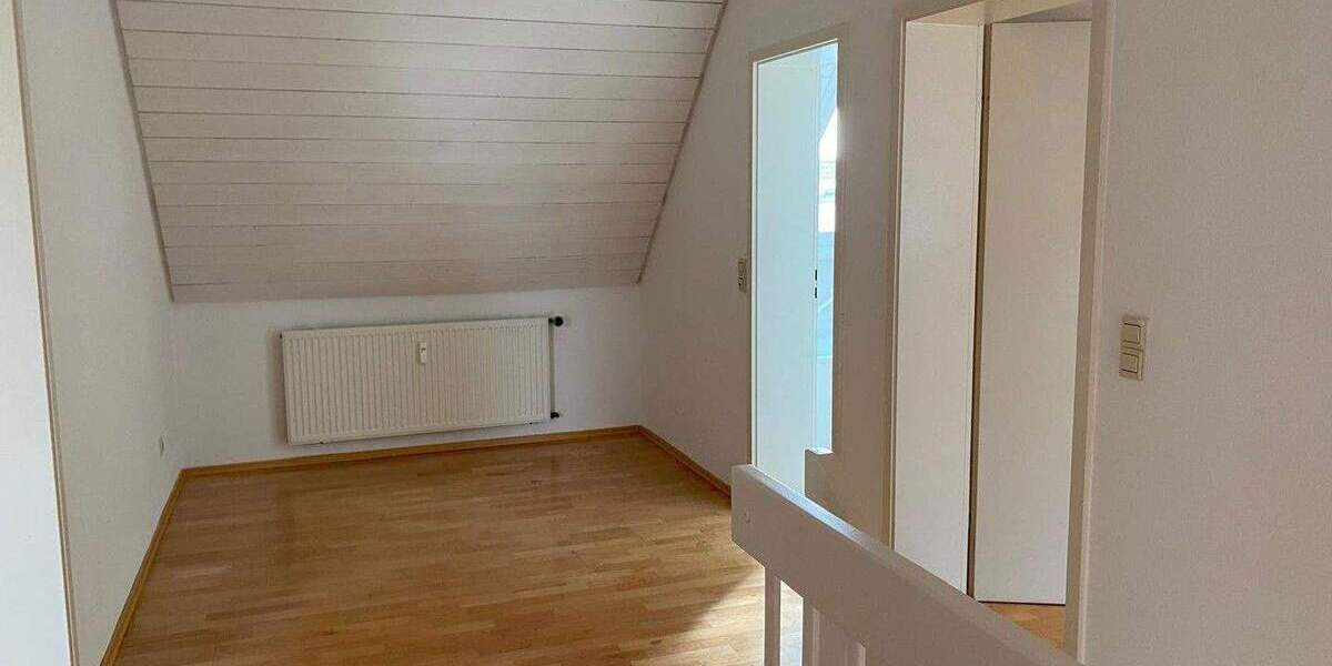 Etagenwohnung Donaeuschingen Donaueschingen - 6 Zimmer, 220 m&sup2;, 490.000&euro; | Angebot:25721096