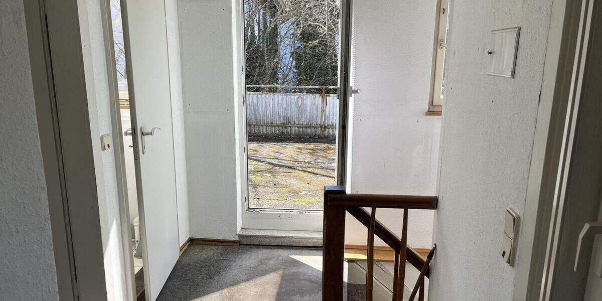 Einfamilienhaus Tuttlingen - 4 Zimmer, 137 m&sup2;, 350.000&euro; | Angebot:25670864