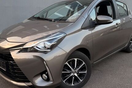 Toyota Yaris 30.834 km 13.600 &euro; Oberndorf am Neckar 78727