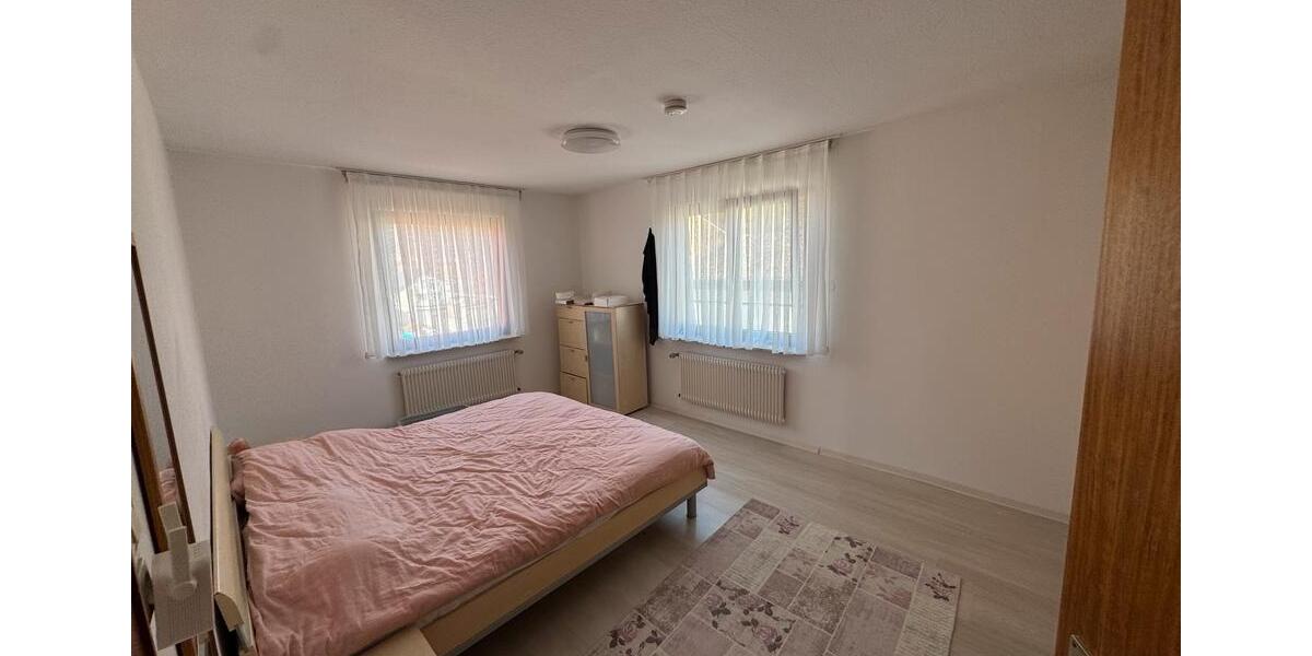 Einfamilienhaus Oberndorf am Neckar - 6 Zimmer, 163 m&sup2;, 310.000&euro; | Angebot:25256803