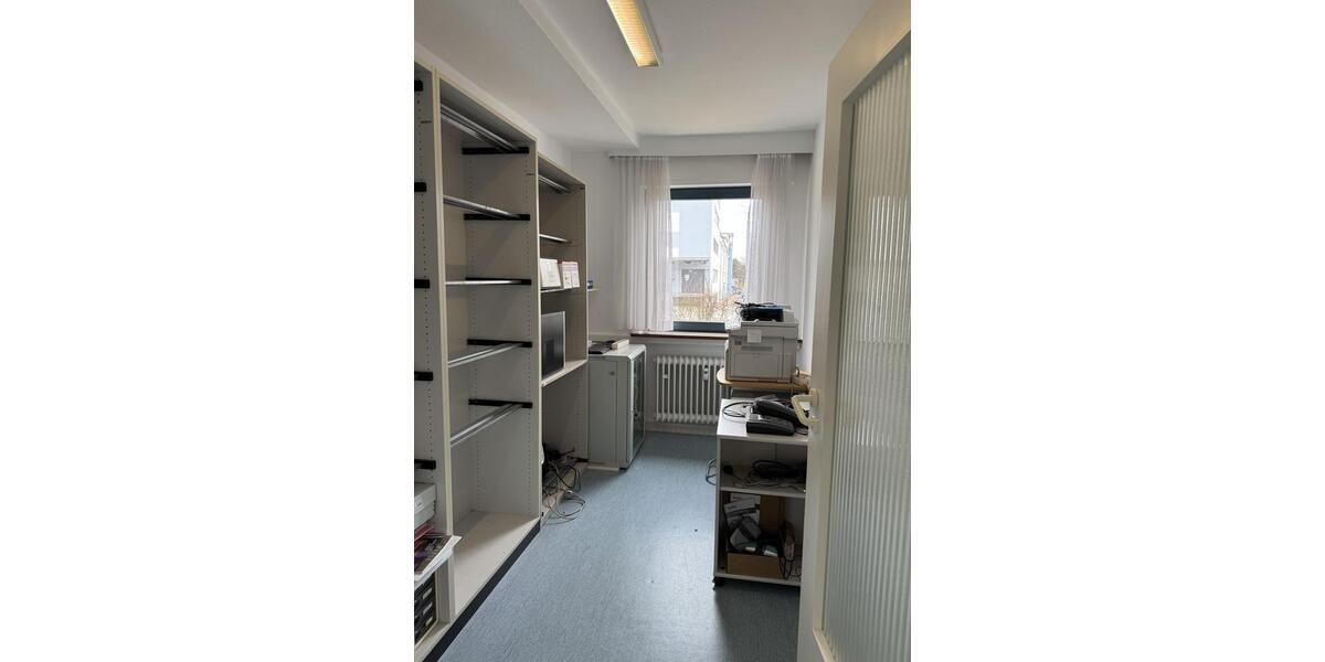 Gewerbeobjekt Villingen-Schwenningen Schwenningen - 1.350&euro; | Angebot:25908394