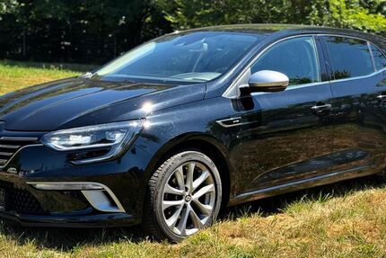 Renault Megane 76.600 km 9.900 &euro; Villingen-Schwenningen 78056
