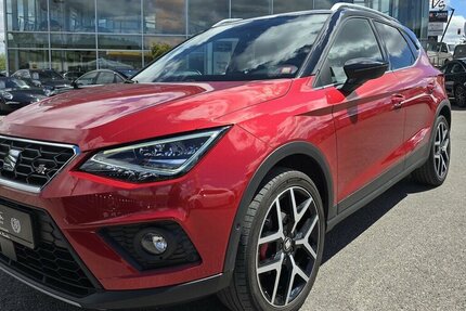 Seat Arona FR 1.5 TSI/LEDER/SOUND/LED/NAVI/DAB/1.HAND 65.729 km 15.800 &euro; Villingen-Schwenningen 78054