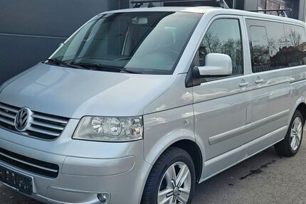 VW T5 Multivan 298.000 km 7.750 &euro; Aldingen 78554