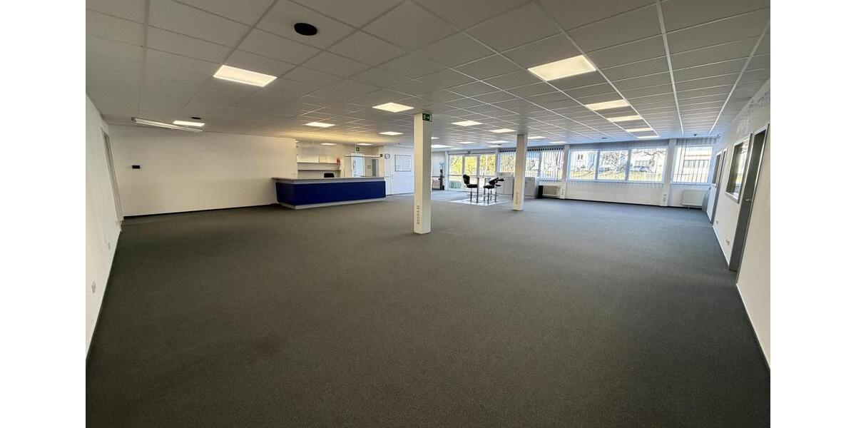 Gewerbeobjekt Villingen-Schwenningen Schwenningen - 4.400&euro; | Angebot:24713703