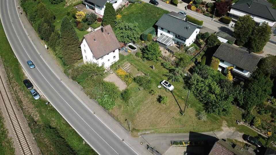 Mehrfamilienhaus, Wohnhaus Zimmern ob Rottweil - 11 Zimmer, 170 m&sup2;, 218.000&euro; | Angebot:25993916