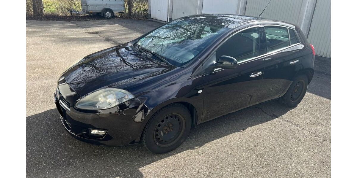 Fiat Bravo 151.858 km 3.990 &euro; Villingen-Schwenningen 78048