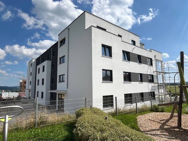 Etagenwohnung Dauchingen - 4 Zimmer, 133 m&sup2;, 439.500&euro; | Angebot:25691315