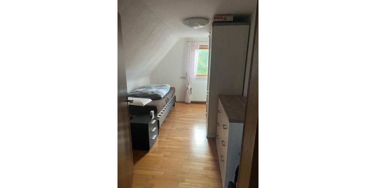 Doppelhaushälfte Wehingen - 3 Zimmer, 81 m&sup2;, 225.000&euro; | Angebot:24851541