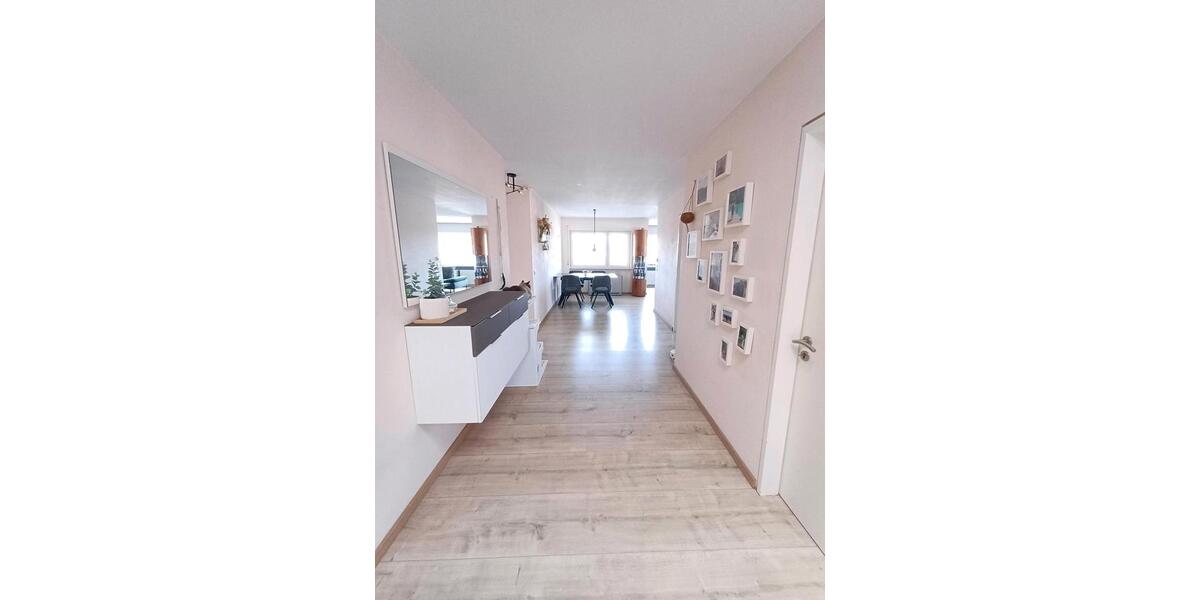 Etagenwohnung Oberndorf am Neckar - 4.5 Zimmer, 111 m&sup2;, 295.000&euro; | Angebot:23845909