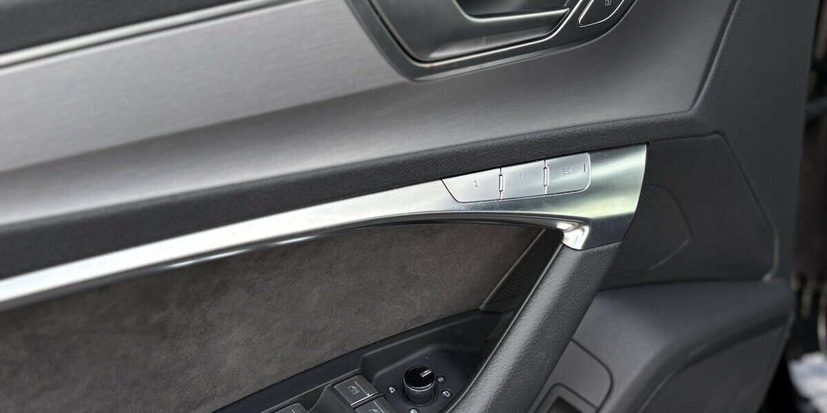 Audi S6 Avant 3.0 TDI quattro 360°+3D/ACC/HEADUP/PANO 55.146 km 47.900 &euro; Villingen-Schwenningen 78054