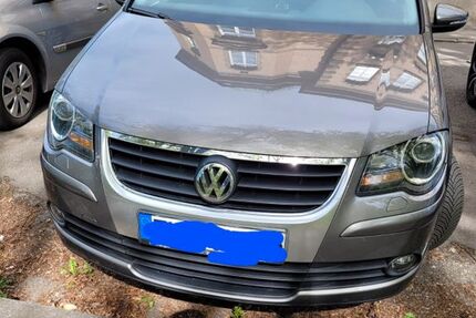VW Touran 255.000 km 4.900 &euro; Tuttlingen 78532