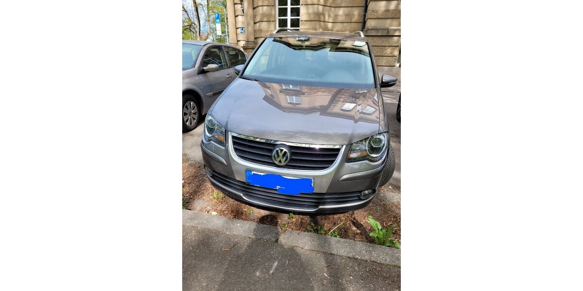 VW Touran 255.000 km 4.900 &euro; Tuttlingen 78532