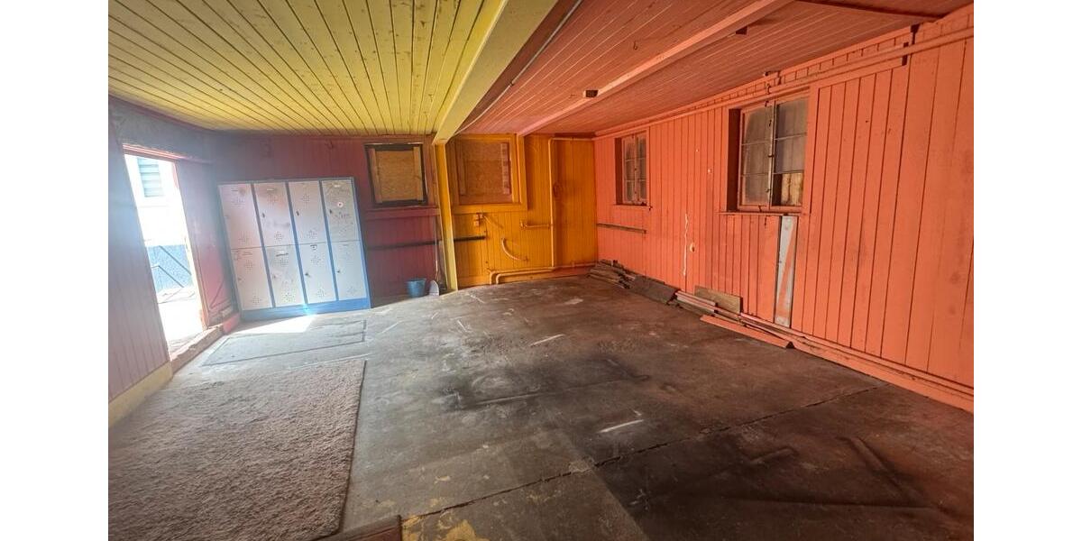 Gewerbeobjekt Villingen-Schwenningen Schwenningen - 260&euro; | Angebot:26235526
