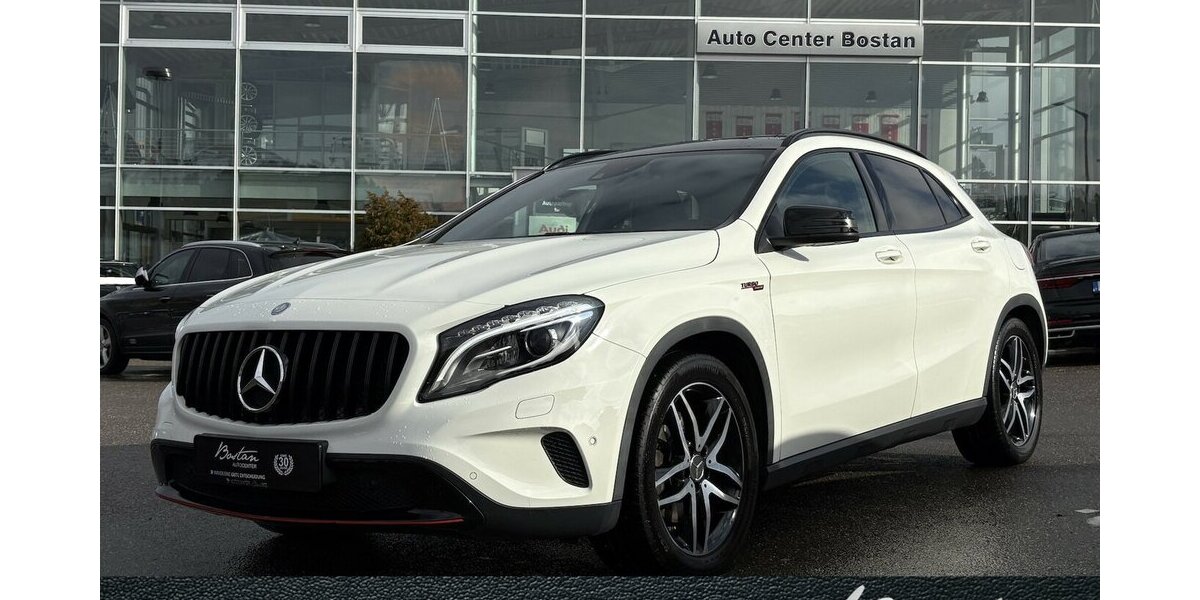 Mercedes-Benz GLA 250 4Matic NIGHT/BI-XENON/PANO/NAVI/MEMORY 138.187 km 15.900 &euro; Villingen-Schwenningen 78054