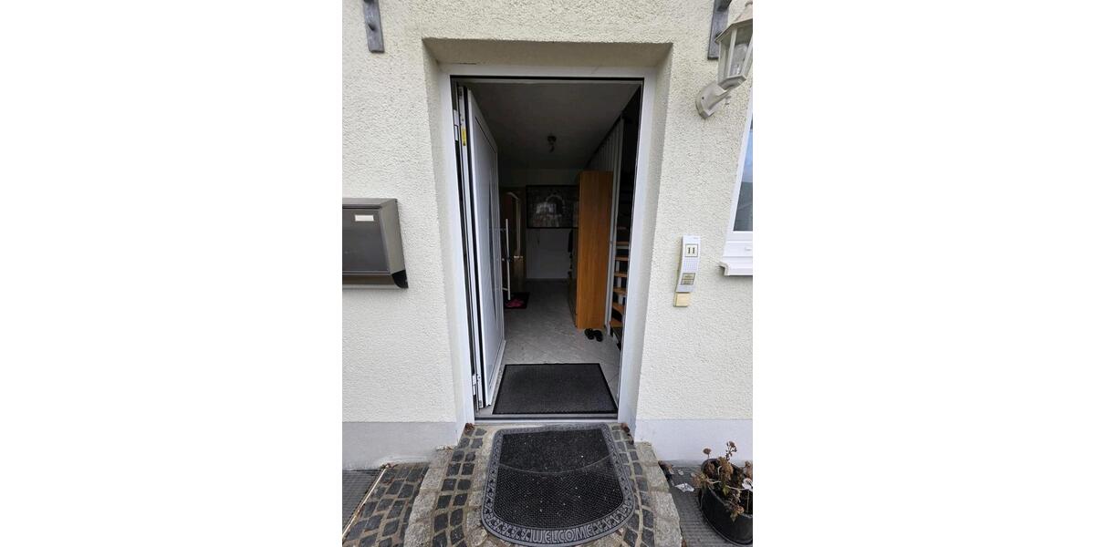 Doppelhaushälfte Villingen-Schwenningen Schwenningen - 5 Zimmer, 175 m&sup2;, 430.000&euro; | Angebot:25224288