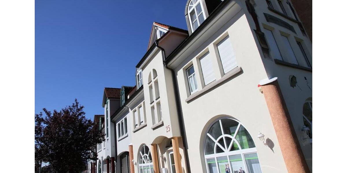 Erdgeschoßwohnung Donaueschingen - 7 Zimmer, 312 m&sup2;, 2.190&euro; | Angebot:25807502