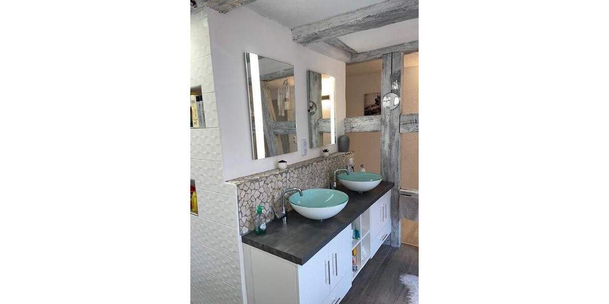 Einfamilienhaus Furtwangen im Schwarzwald Schönenbach - 7 Zimmer, 320 m&sup2;, 478.000&euro; | Angebot:25896640