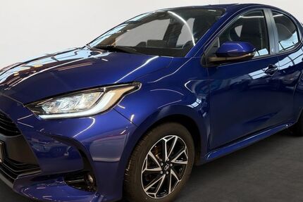 Toyota Yaris 28.750 km 19.490 &euro; Villingen-Schwenningen 78048