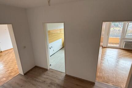 Wohnung Villingen-Schwenningen Schwenningen - 2 Zimmer, 67 m&sup2;, 850&euro; | Angebot:27609948